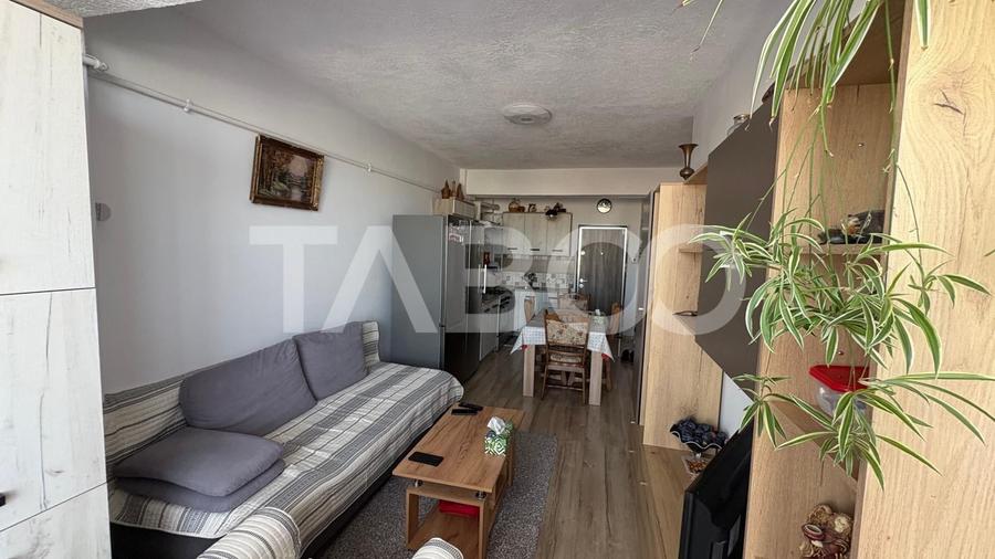 Apartament cu 2 camere decomandat, mobilat în Mihai Viteazul