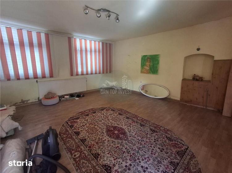Apartament cu 5 camere în Cisnădie