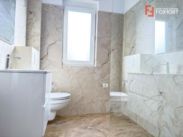 Duplex cu 4 camere cu Teren 374 Mp în Covaci
