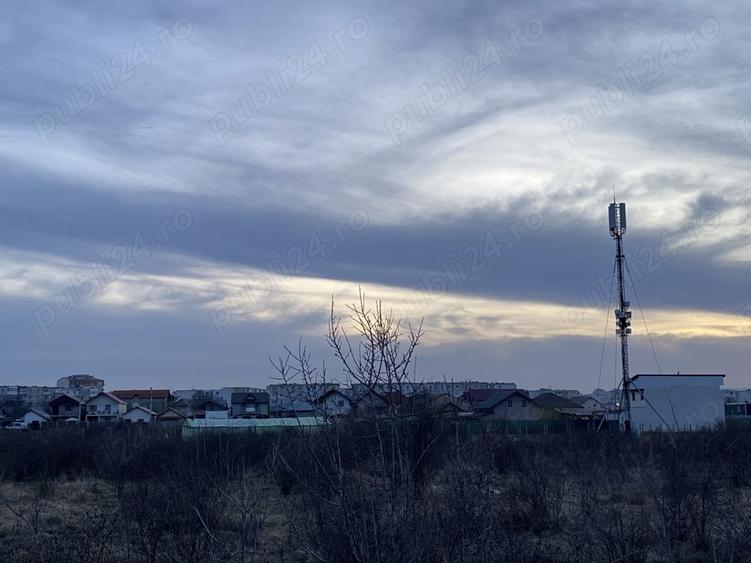 Teren de 2200 mp, în Central