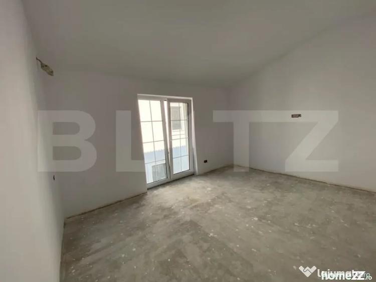 Casă cu 5 camere cu Teren 253 Mp în Moșnița Veche