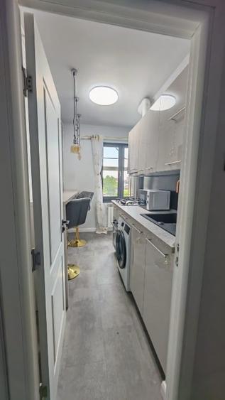 Apartament cu 2 camere semidecomandat, mobilat în Floreasca