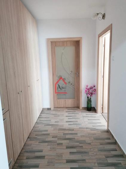 Apartament cu 2 camere decomandat în Filiași
