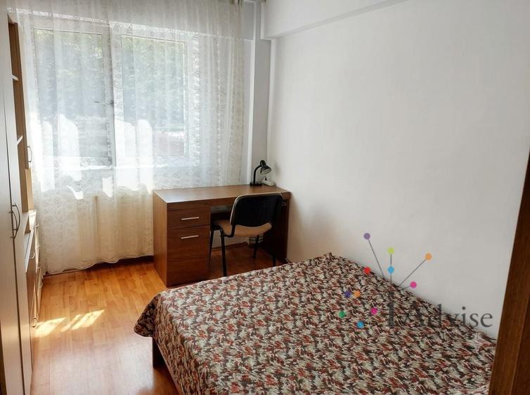 Apartament cu 3 camere decomandat, mobilat în Valea Cetății