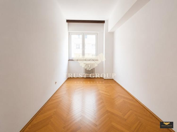 Apartament cu 4 camere decomandat în Dorobanți