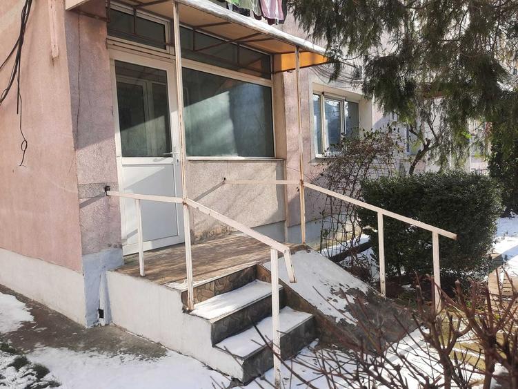Apartament cu 2 camere decomandat în Zimbru