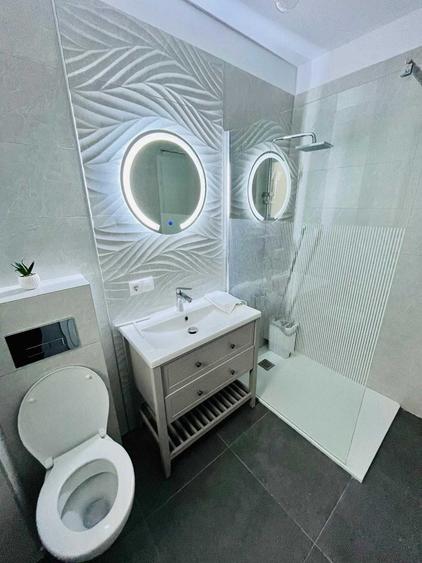 Apartament cu 2 camere decomandat în Rediu