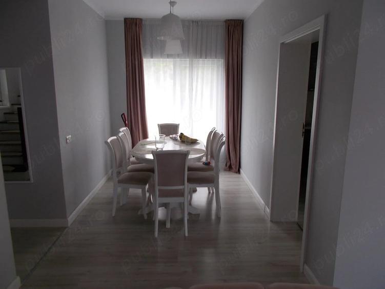 Casă cu 4 camere cu Teren 1190 Mp în Parța