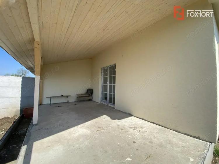 Casă cu 3 camere cu Teren 350 Mp în Remetea Mare