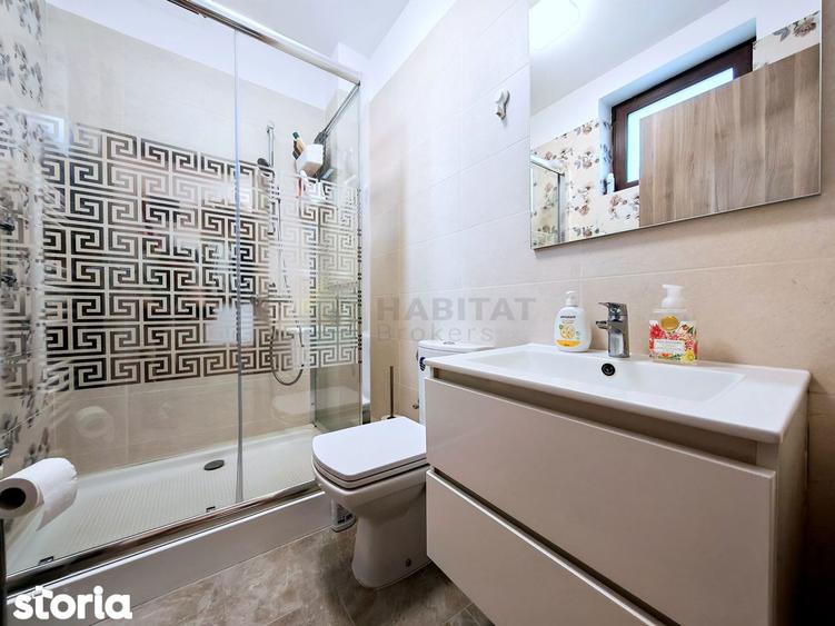 Casă cu 4 camere cu Canalizare în Corbeanca