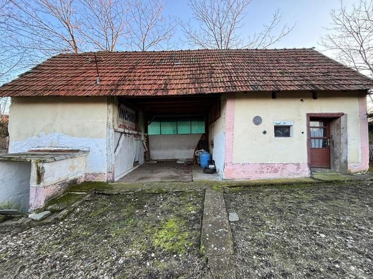 Casă cu 3 camere în Ohaba