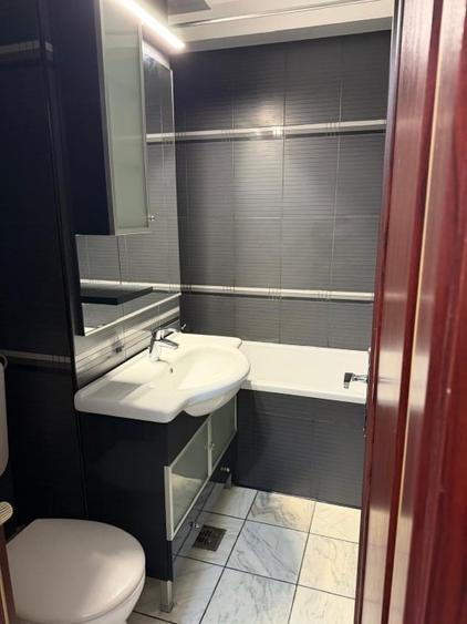 Apartament cu 3 camere decomandat, mobilat în Unirii