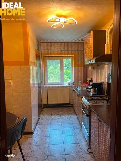 Apartament cu 2 camere decomandat în Dacia