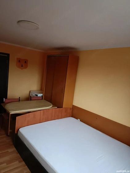 Garsonieră decomandată în Nord