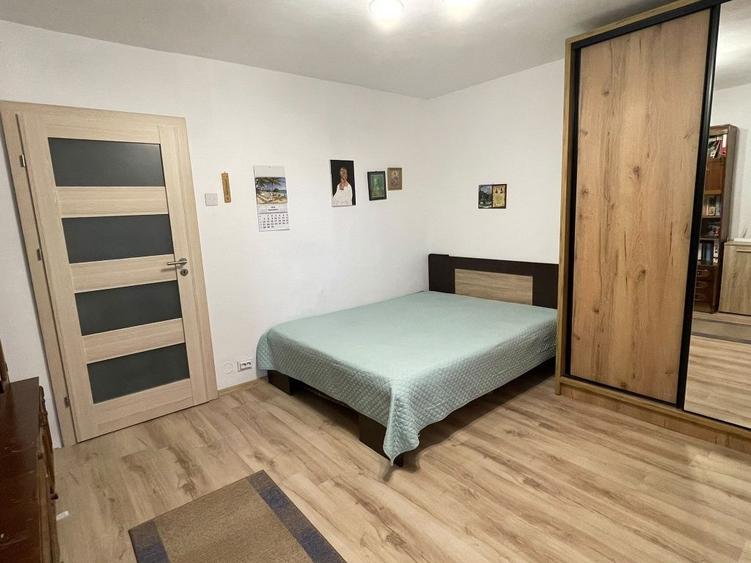 Apartament cu 2 camere semidecomandat în Lăpuș