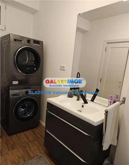 Casă cu 4 camere cu Teren 187 Mp în 1 Decembrie