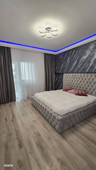 Apartament cu 2 camere în Apărătorii Patriei