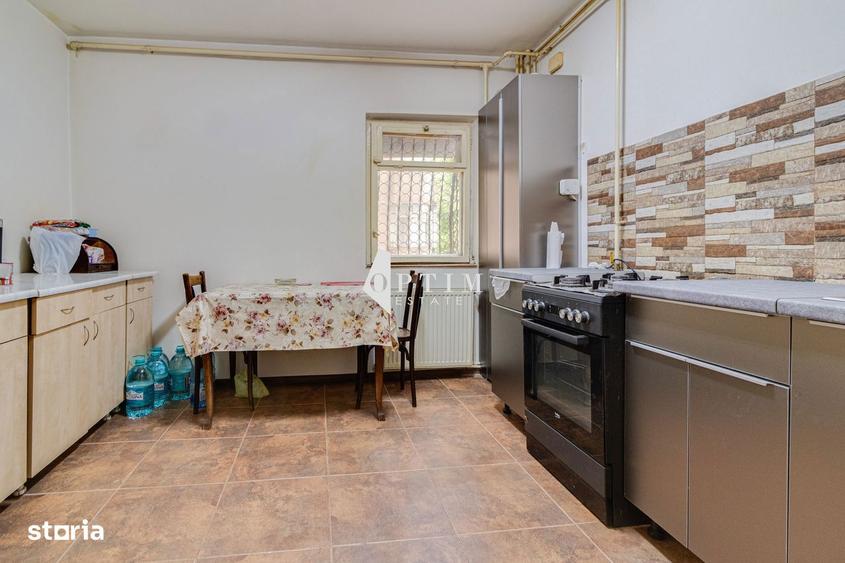 Apartament cu 4 camere decomandat în Rahova