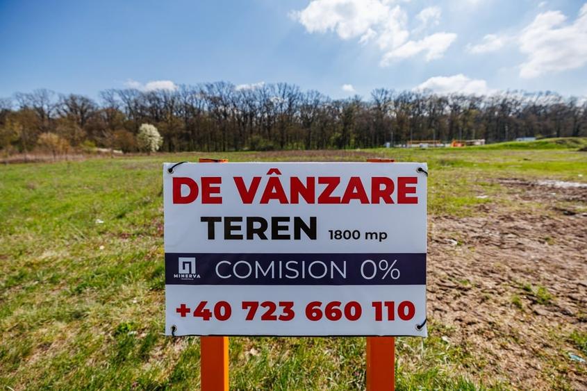 Teren Construcții intravilan de 1787 mp, în Dumbrăvița