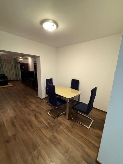 Apartament cu 3 camere decomandat, mobilat în 13 Septembrie