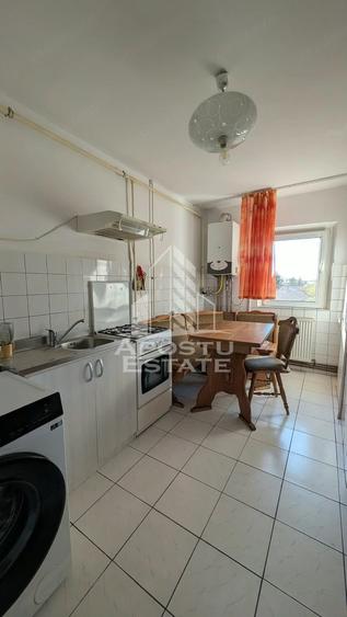 Apartament cu 2 camere decomandat în Mircea cel Bătrân