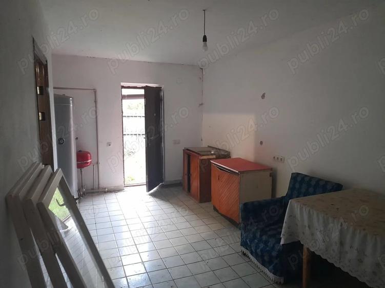 Spațiu comercial, de 21,000 mp, în Central