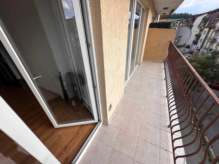 Garsonieră decomandată în Florești