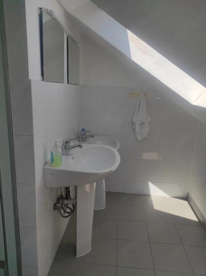 Spațiu comercial, de 500 mp, în Cetate