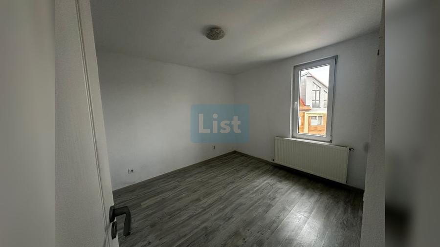 Apartament cu 2 camere semidecomandat în Sud-Vest