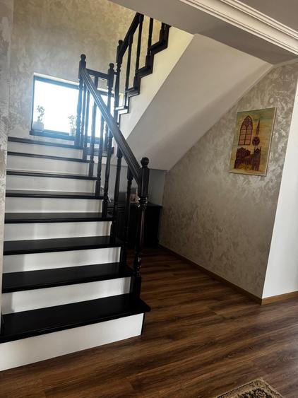 Casă individuală cu 4 camere cu Teren 1000 Mp în Ipotești