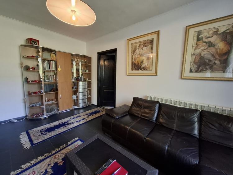 Apartament cu 2 camere semidecomandat, mobilat în City Park Mall