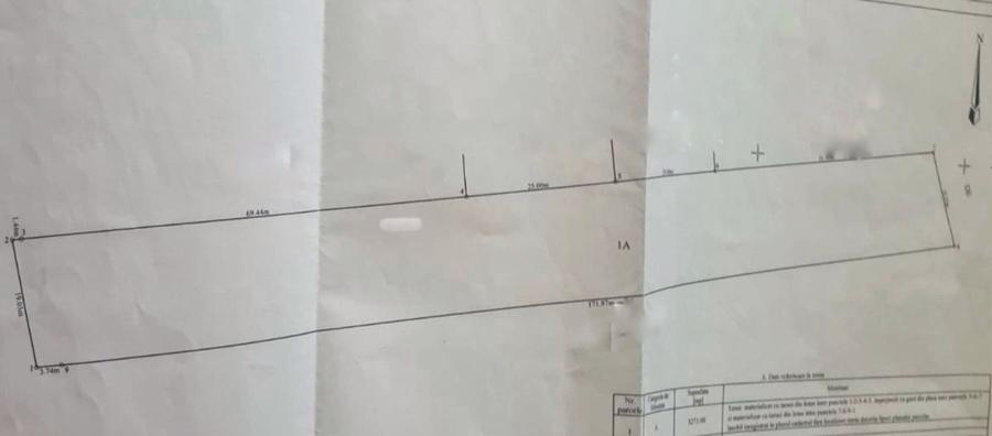 Teren agricol intravilan de 3271 mp, în Valea Lupului