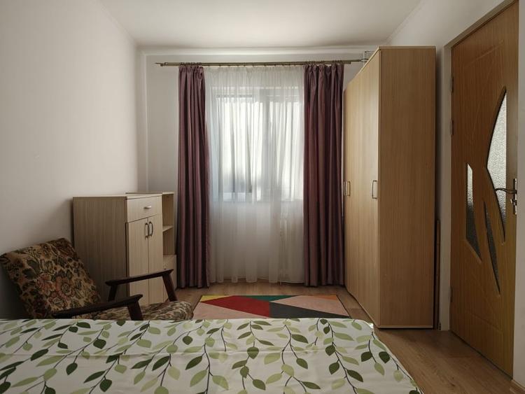 Apartament cu 2 camere nedecomandat, mobilat în Casa de Cultură