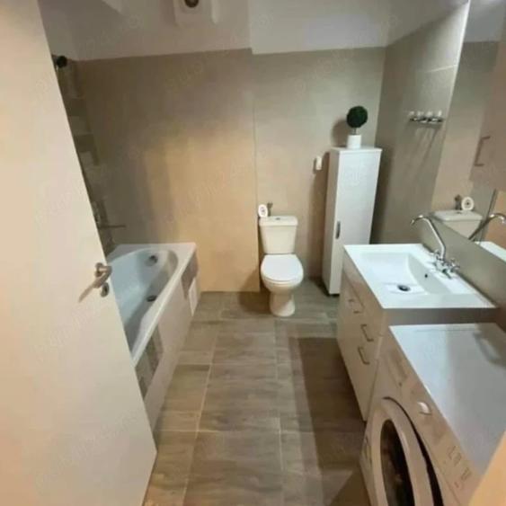 Garsonieră semidecomandată în Central