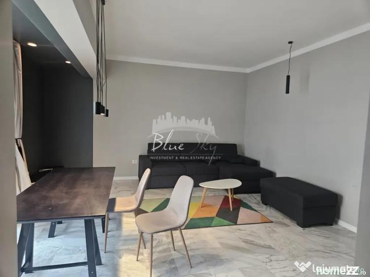 Apartament cu 2 camere decomandat în Delfinariu