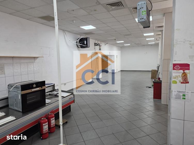 Spațiu comercial, de 242 mp, în Cornișa