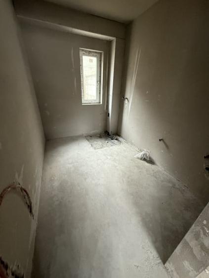 Duplex cu 4 camere cu Canalizare în Florești