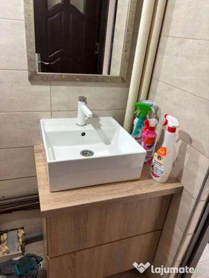Apartament cu 2 camere decomandat în Vest