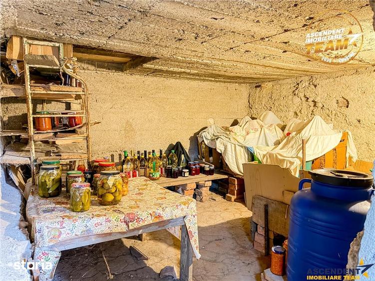 Casă cu 2 camere cu Teren 709 Mp în Central