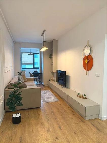 Apartament cu 2 camere decomandat, mobilat în Pipera