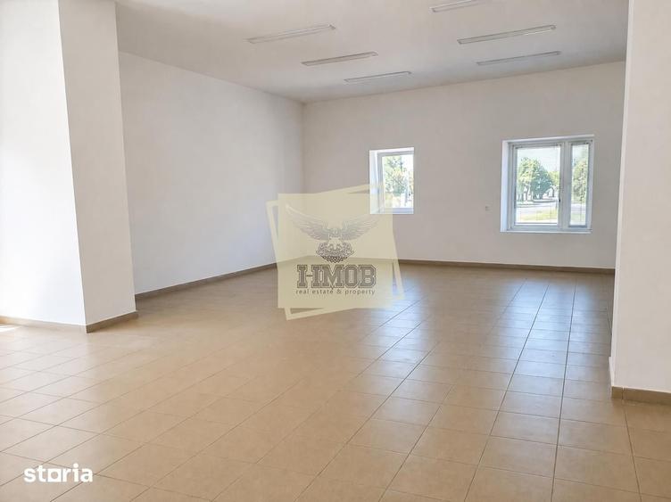 Casă cu 4 camere cu Teren 700 Mp în Central