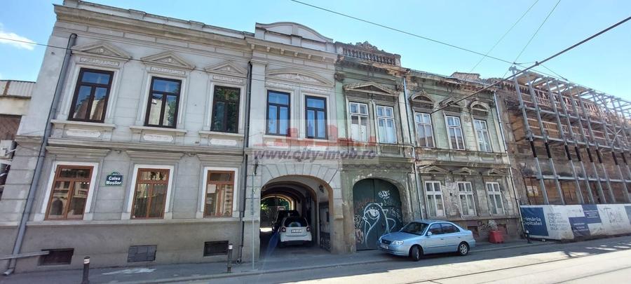 Casă individuală cu 25 camere decomandat cu Canalizare în Armeneasca