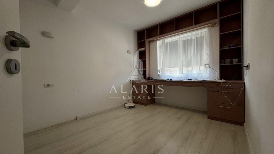 Apartament cu 3 camere semidecomandat, mobilat în Giroc