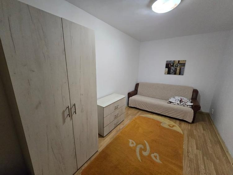 Apartament cu 2 camere semidecomandat, mobilat în Inel II