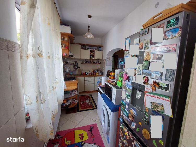 CASA 4 camere - vizavi Novopolis - 1