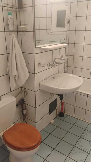 Apartament cu 2 camere decomandat în Republicii
