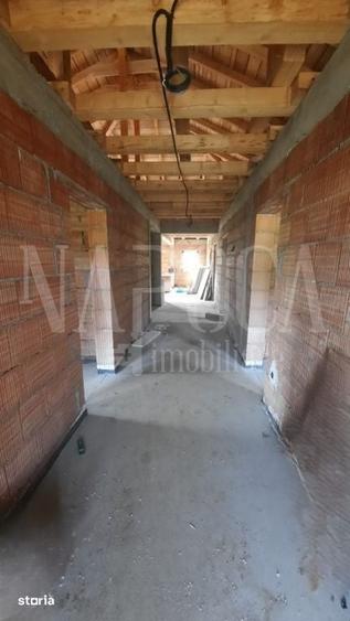 Casă cu 5 camere cu Teren 823 Mp în Baciu