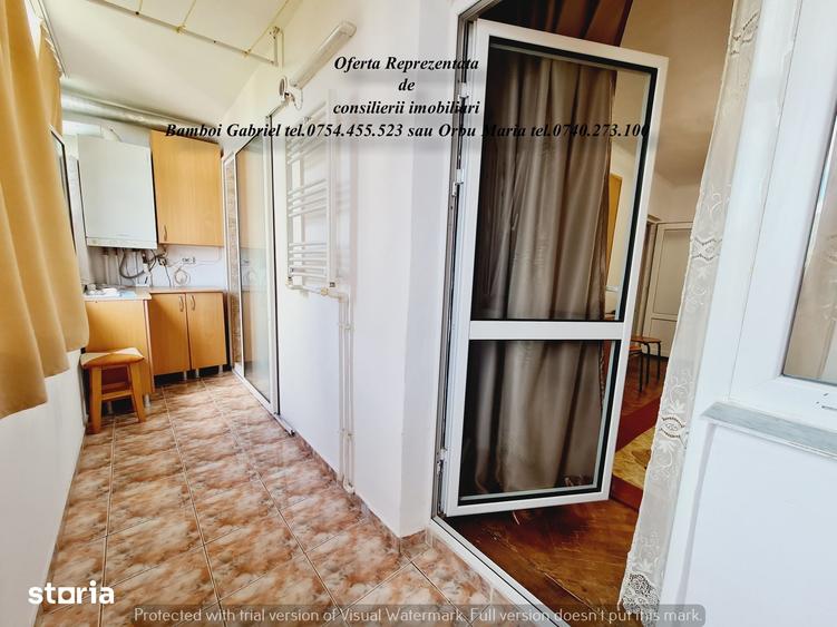Apartament 3 camere decomandat de inchiriat zona Centrala Palas Mall - 2
