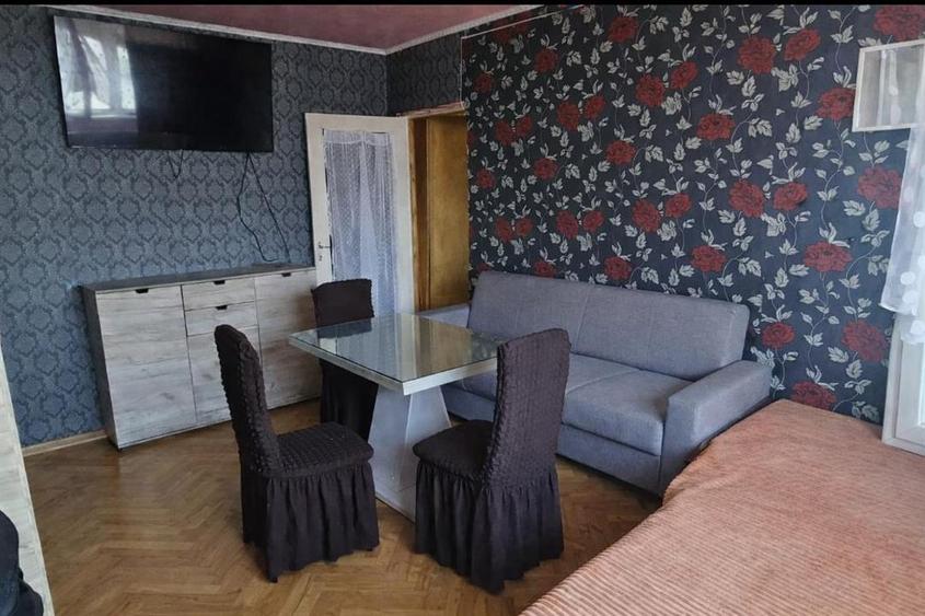 Apartament cu 2 camere semidecomandat în Valenta