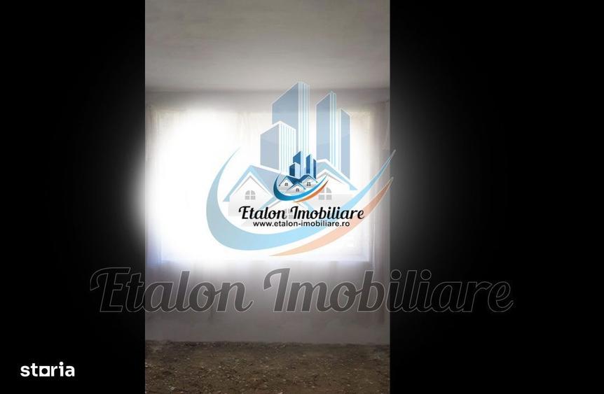 Apartament cu 3 camere decomandat în Calea Romanului